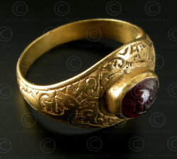 Bague or islamique R218. Perse (Iran) ou Afghanistan.