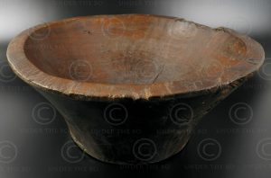 Batak wooden tray ID14. Batak culture, Samosir island, Sumatra, Indonesia.