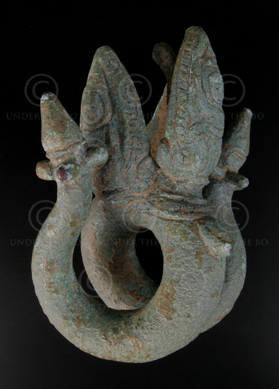 Boucle d'oreille Khmer P1. Période d'Angkor, Cambodge.