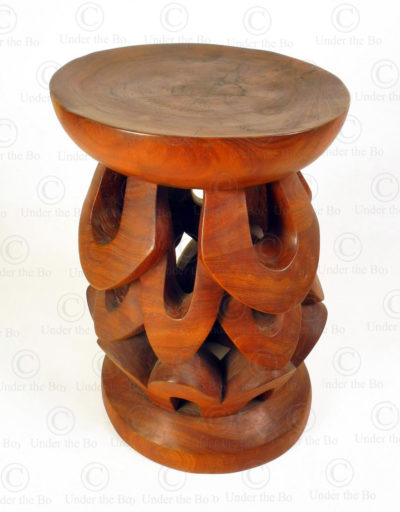 Cameroon style stool FV320.