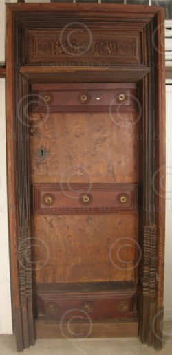 Indian Door M19-99. 19th century. South India.
