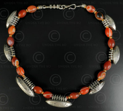 Indian silver necklace with banded agates 528. Designed by François Villaret.