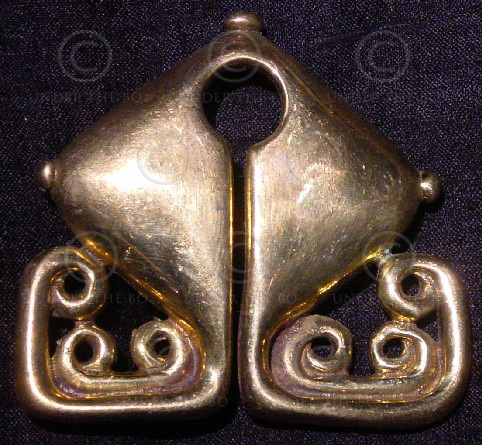Solid brass buckle FB10. Sumba island mamuli pendant, Indonesia