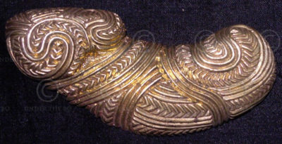 Solid brass belt buckle FB12. In the style of traditional Maori wood carvings.