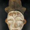 Masque blanc Punu AF159. Culture Punu, Gabon, Afrique équatoriale.