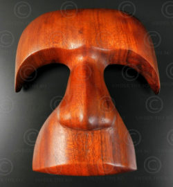 Masque minimal FV130. modèle traditionnel javanais. Atelier Under the Bo