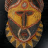 Masque peint abelam 12OL5. Culture abelam du nord, province du Sepik de l'est, P