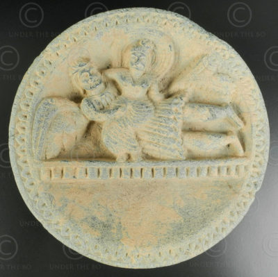 Palette indo-parthe schiste gris PK195B. Ancien royaume de Gandhara (Pakistan).