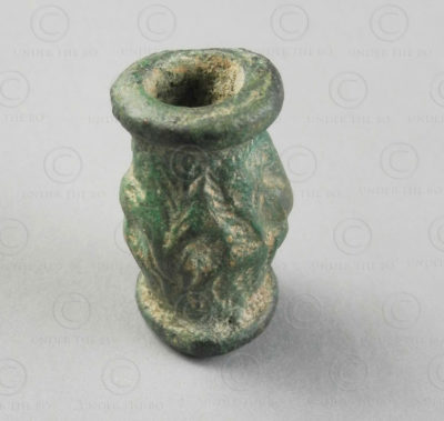 Perle bronze Bactriane 13SH37E. Afghanistan, royaume de Bactriane.