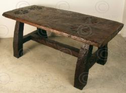 Rustic table KO18. Manufactured at Under the Bo workshop.