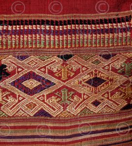 Tissage soie Laos LA15. Région de Sam Neua, nord-est du Laos.