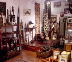 Under the Bo - Asian Antiques and Arts, Night Bazaar's Gallery in Chiang Mai, Thailand