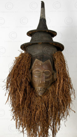 Masque Suku R12. Congo.