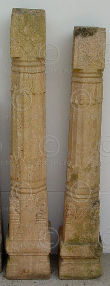 Granite columns I3-03. Tamil Nadu, Southern India.