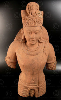Statue grès Vishnou 08LN18. Dynastie des Gupta, 5ème siècle, Inde du nord.