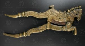 Ciseau noix de betel cheval IN642B. état de l'Andhra Pradesh Inde du sud.