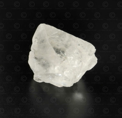 Cristal de topaze blanche SW128. Montagnes du nord du Pakistan.