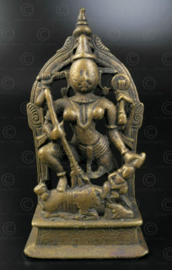 Statuette Durga bronze 16N11. Etat du Maharashtra. Inde du sud.