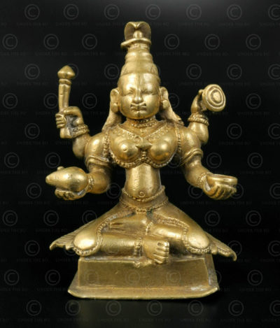 Statuette Mahalakshmi bronze 16N16. Région de Kholapur, état du Maharashtra. Inde du sud.