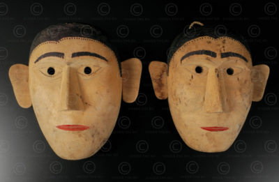 Masques couple bidayuh BO258. Culture dayak bidayuh, Sarawak, île de Bornéo.