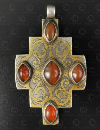 Turkmen silver cross pendant P209. Tekke Turkmen culture, Central Asia.