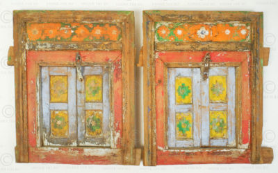 Pair of small painted windows 17F51. Pakistan Punjab province.