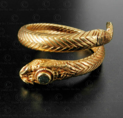 Bague serpent or R304. Artisanat contemporain du nord de l'Inde.