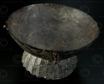 Toraja tempurung bowl ID11. Toraja culture, Sulawesi island, Indonesia.