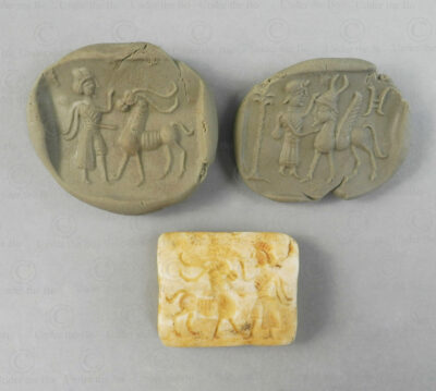 Double sceau de Bactriane en albâtre 22SH3A. Civilisation de l'Oxus, Asie centrale. Deuxième ou premier millénaire av. J-C.
