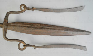 Couteau de sorcier-guérisseur yao T180. Minorité Yao Lantien. Nord du Laos ou sud de la Chine.