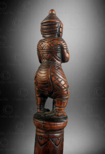 Khmer wooden hook KM96 . Perhaps Thailand, but likely Cambodia. Early 20th century. 48 cm high.