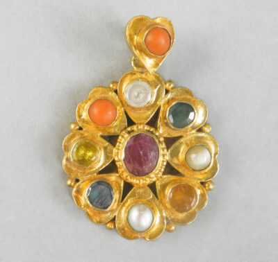 Auspicious nine-stones pendant P188. Nepalese contemporary work.