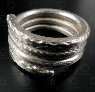 Silver spiral ring R232B. Rajasthan, Western India.
