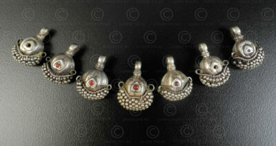 Pendentifs du Rajasthan en argent 23RJ11. État du Rajasthan. Inde du nord ouest.