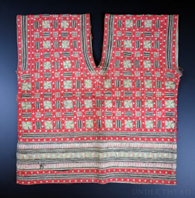 Alas woman blouse ID36A. Alas culture, Aceh province, Northern Sumatra, Indonesia.