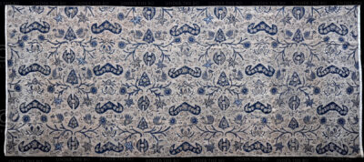 Javanese batik sarong ID7E. Surakarta s(Solo) tyle, Central Java, Indonesia. Mid-20th century.