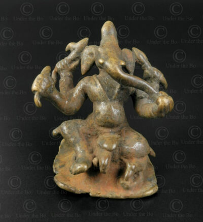 Bronze Ganesha 16N21. Maharashtra state, Southern India.