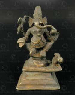 Bronze Ganesha 16N49. Maharashtra state, Southern India.