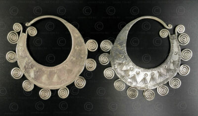 Boucles d'oreilles argent hmong E219B. Minorité Hmong, nord du Laos.